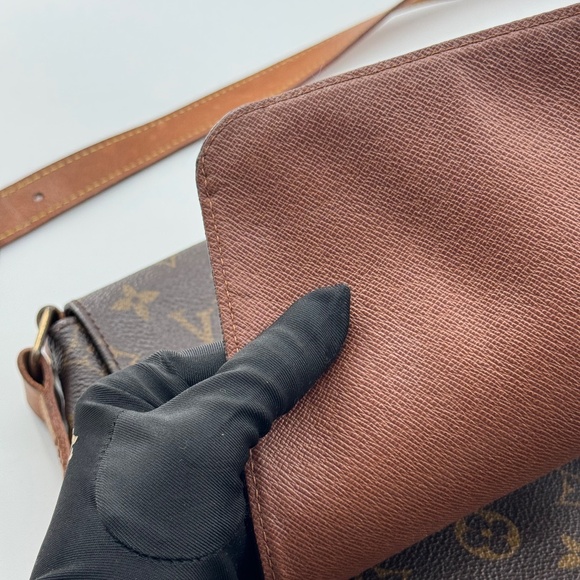 Louis Vuitton Monogram Crossbody Messenger Bag - Picture 7 of 16